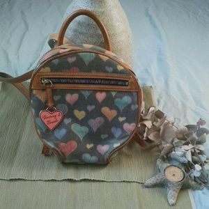 Adorable dooney and bourke back pack